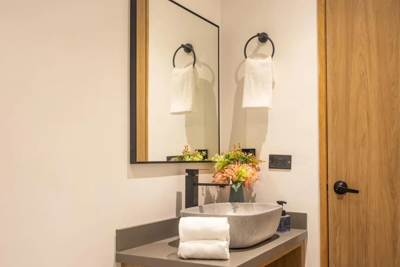 Apartment Rosa Negra Comfort Stadio Aparta-Suite Medellin